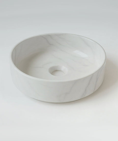 Lavabo da appoggio tondo ORBIS in ceramica effetto marmo bianco lucido